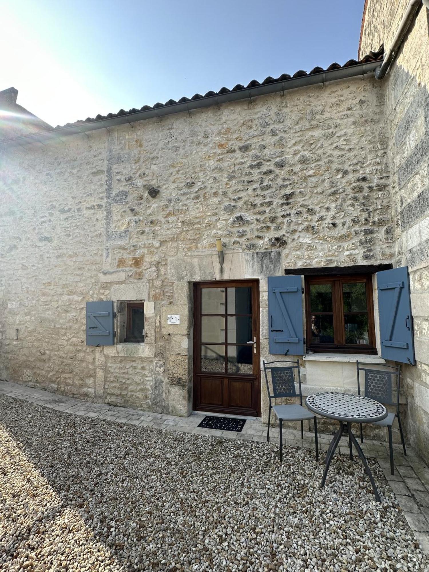 Petit Moulin De Veillard Villa Bourg-Charente Exterior foto